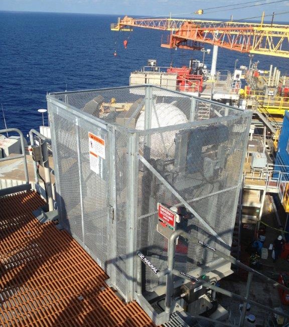 offshore oil platform - vertical material lift