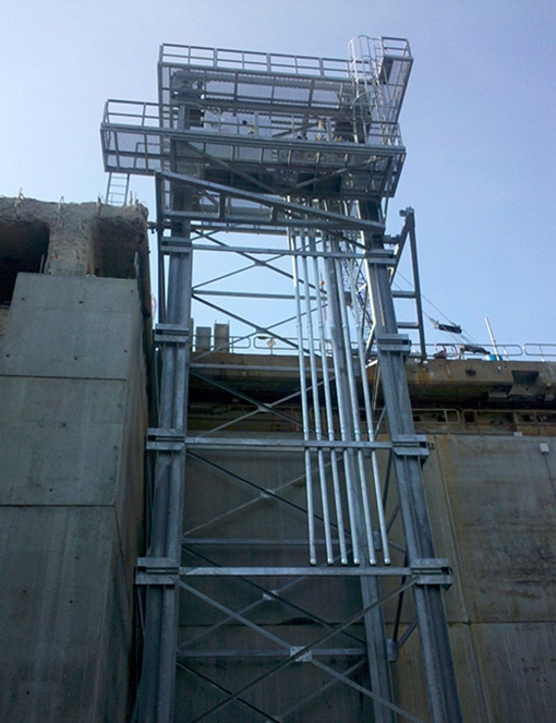 shipyard vertical lift